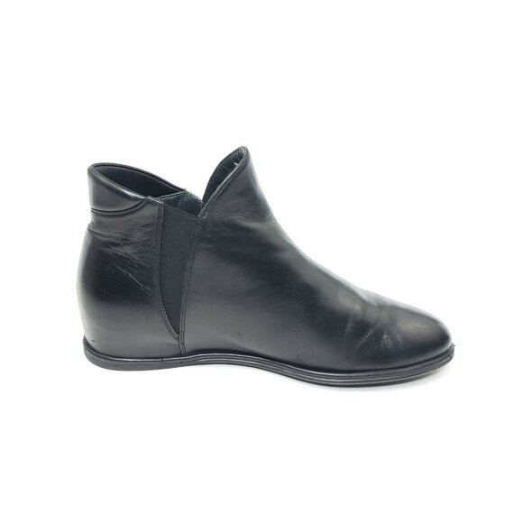 Stuart Weitzman Lowkey Hidden Wedge Ankle Boots Black Leather Side Zip Size 6.5 - Picture 2 of 10